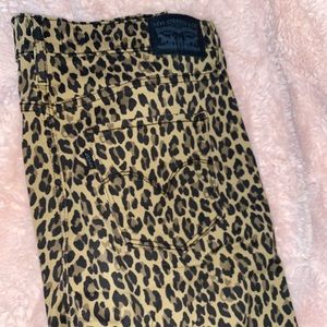 Cheetah print Levi’s